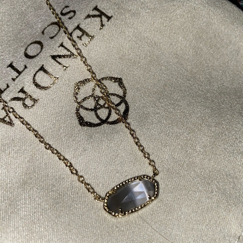 Kendra Scott Elisa necklace